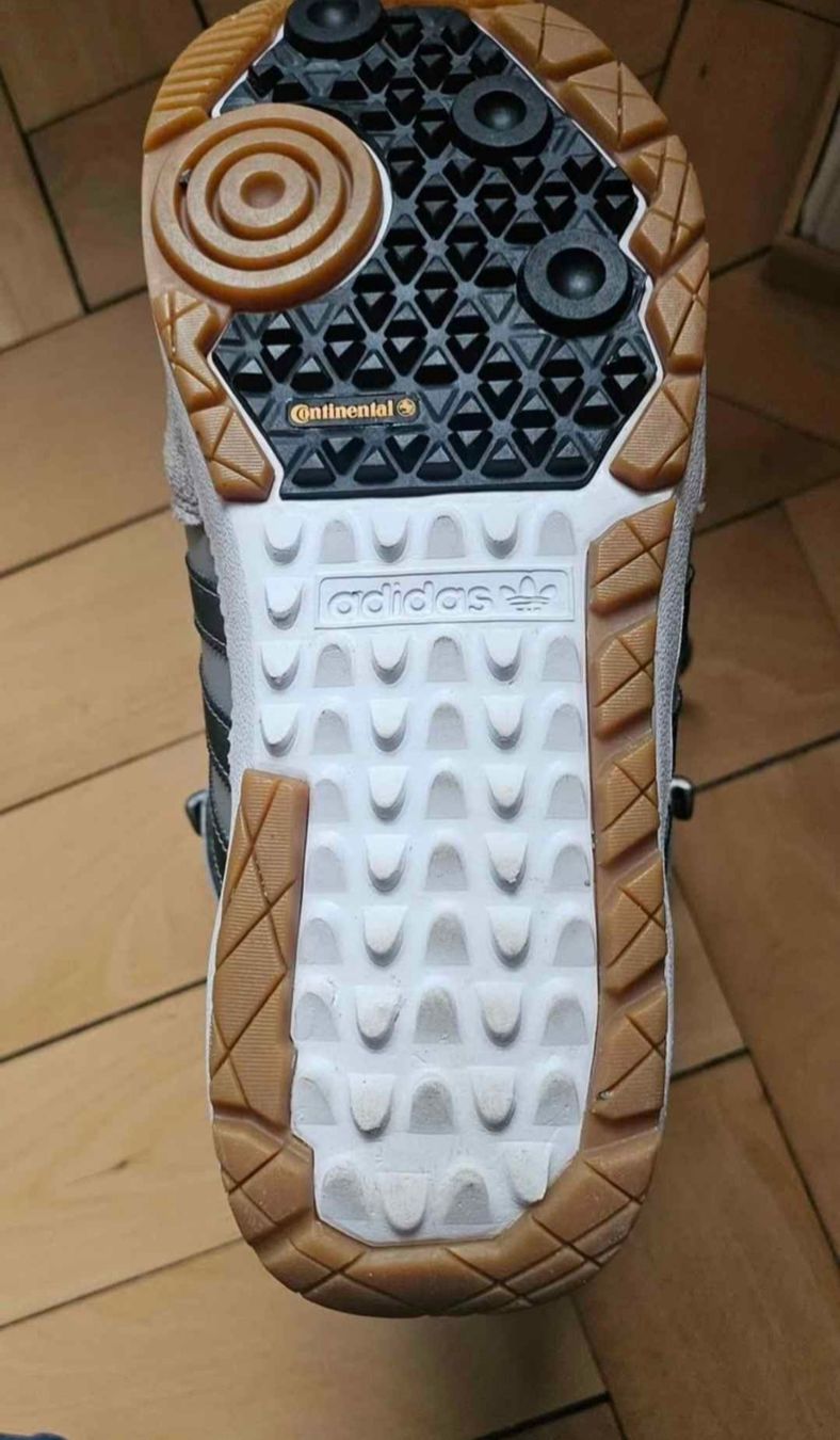 Adidas Scarpe da uomo: Addidas Snowboard Boots – Usato da Genève venduto da dan_qns7 2