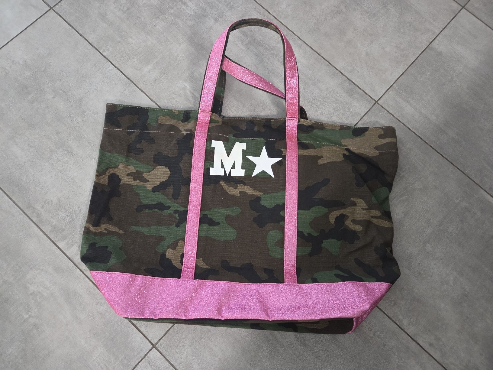 Mia Bag Borse da donna: neue grosse comouflage stopper von original MIA BAG – Nuovo (secondo la descrizione) da bellinzona venduto da zeus6535