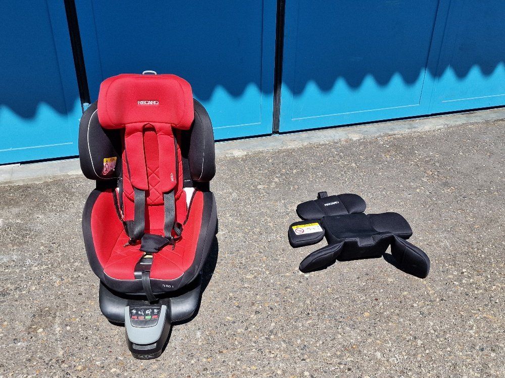 Recaro Seggiolini per auto: Kindersitz Recaro zero 1 ab Geburt bis ca. Kindergarten – Usato da Arbon venduto da Rasli