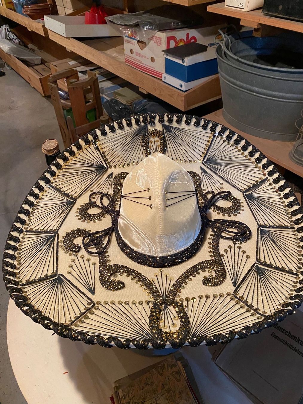 Copricapi, berretti & cappellini: Sombreros – Usato da Herznach venduto da babino 2