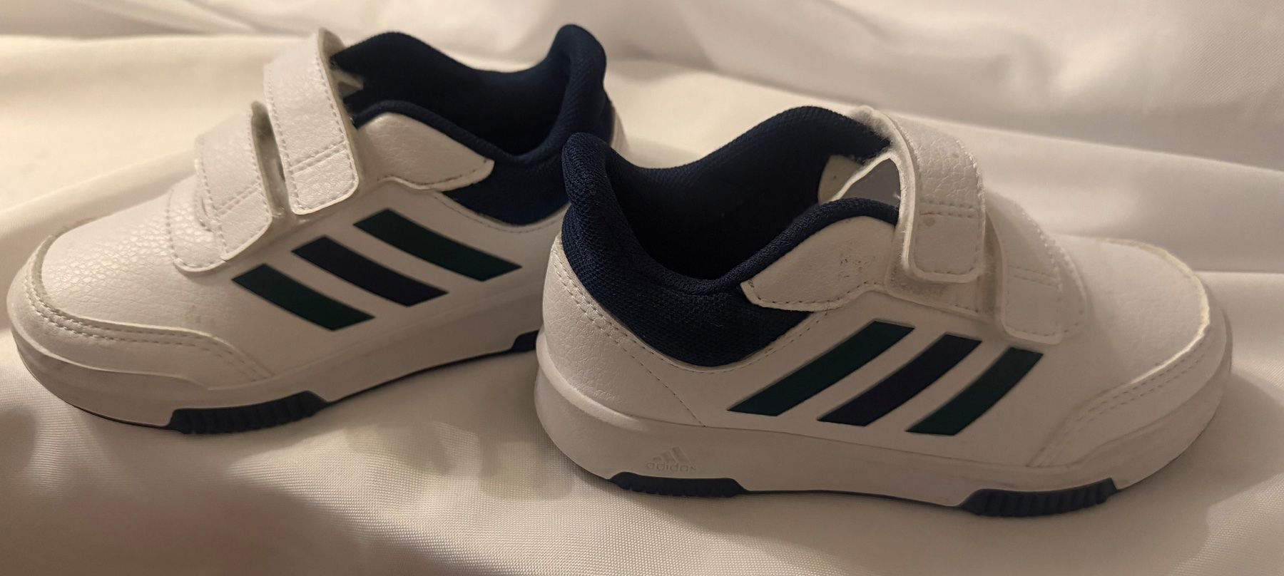 Adidas Scarpe da uomo: Adidas Schuhe Grösse 28 – Nuovo (secondo la descrizione) da Uznach venduto da Anita1000 2