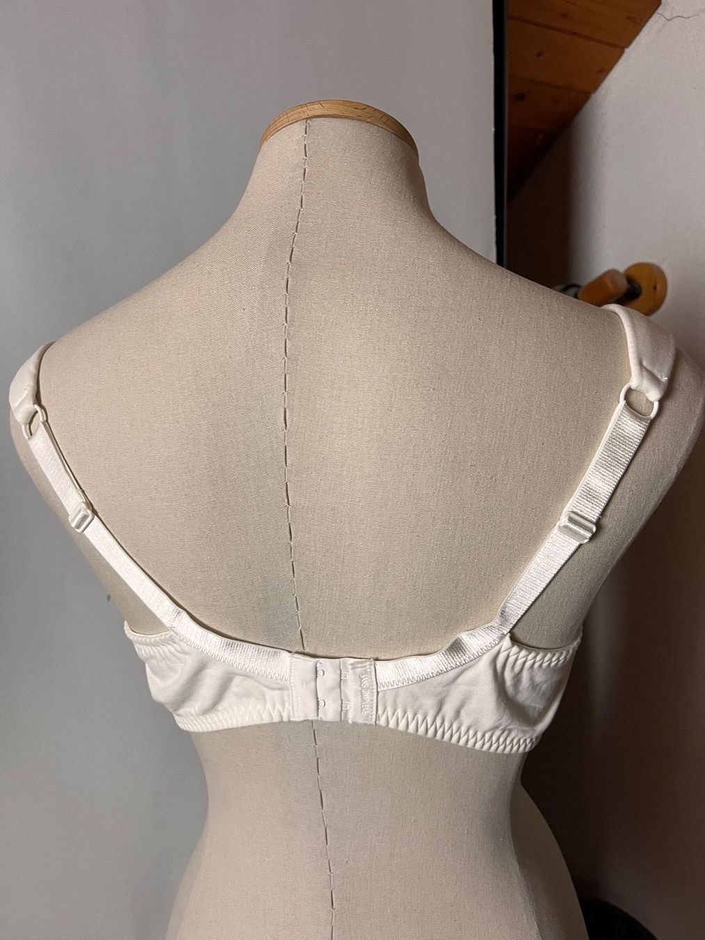 Altra biancheria intima: SANS COMPLEXE, Still-BH, Grösse 90C, Farbe Weiss – Nuovo e nell'imballaggio originale da Rudolfstetten venduto da gst_g7xl 4