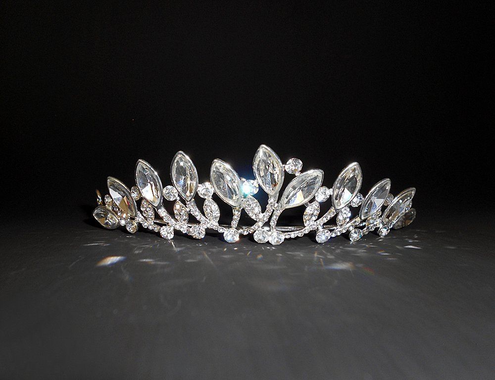 Accessori per capelli: Diadem – Nuovo e nell'imballaggio originale da Ostermundigen venduto da LorisHome