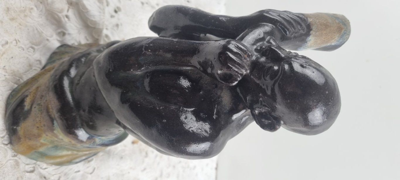 Figuren: Afrikaner mit Horn aus Sammlung – Gebraucht aus Flums von Flumsantik 3
