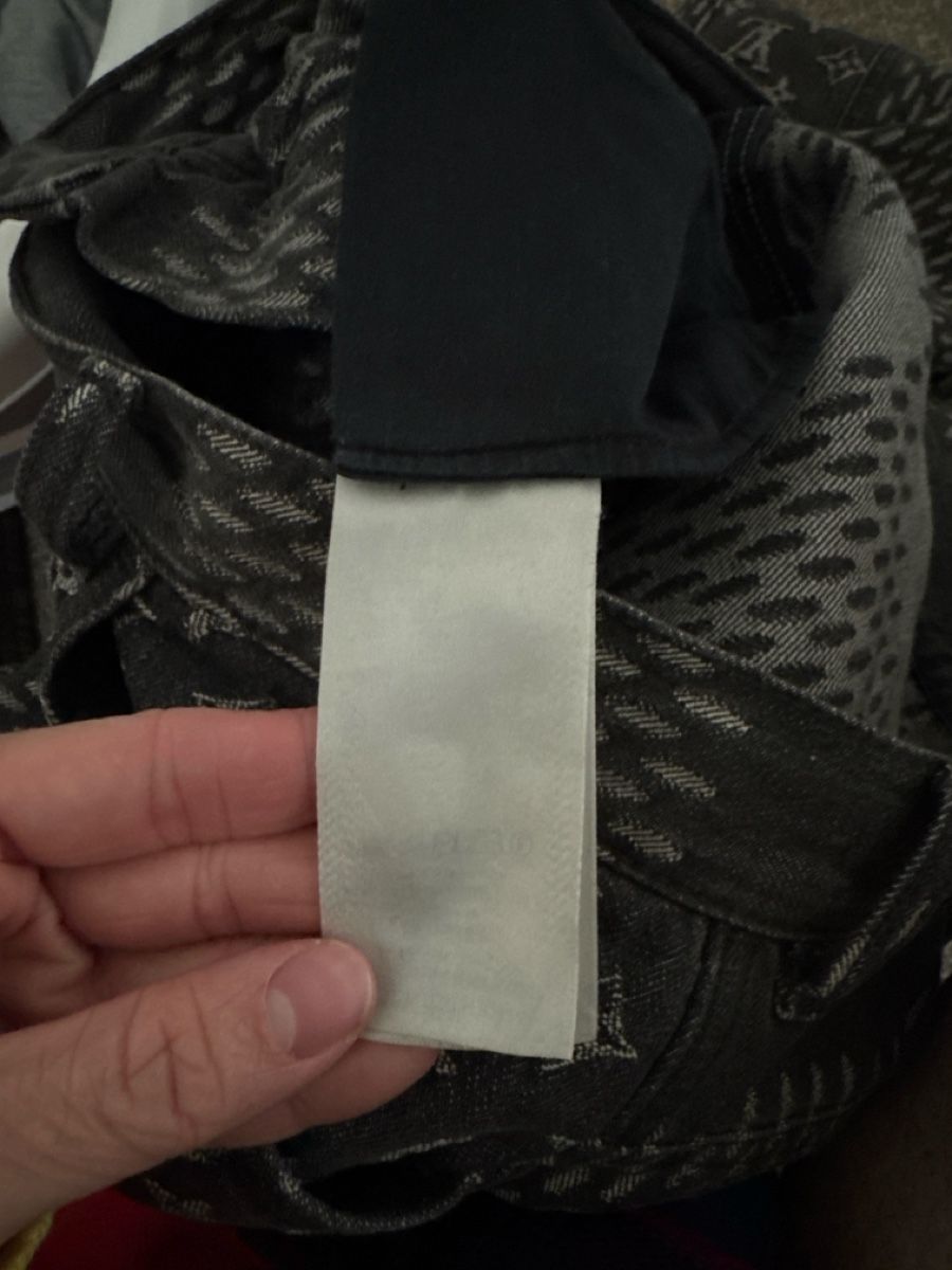 Pantaloni: Louis Vuitton x Nigo denim pants – Usato da Rotkreuz venduto da pas_kwk9 9