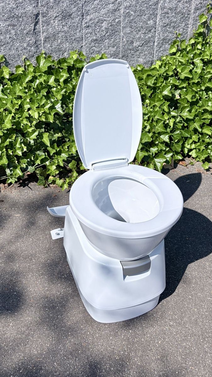 Dometic WC: Dometic CT4110 Camping Toilette NEU – Neu (gemäss Beschreibung) aus Ehrendingen von Nolo71 2