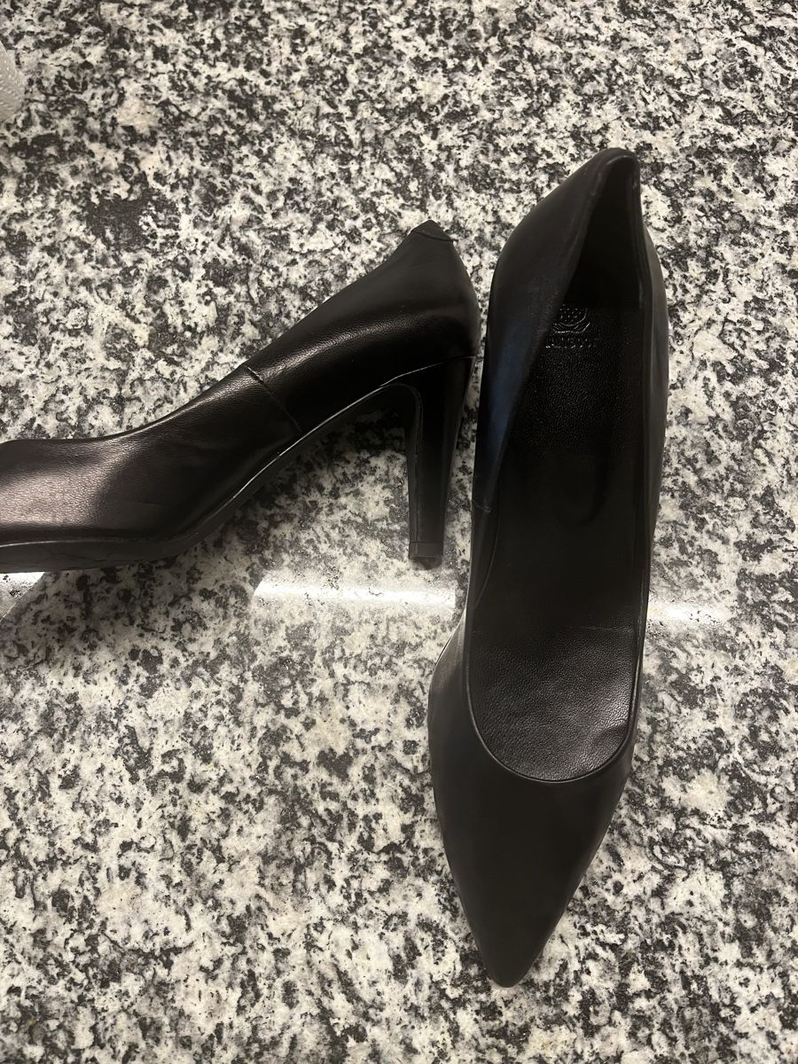 Navyboot Chaussures femmes: Navyboot Pums Gr. 41 – D'occasion à Parpan par SonneMondSternen 1