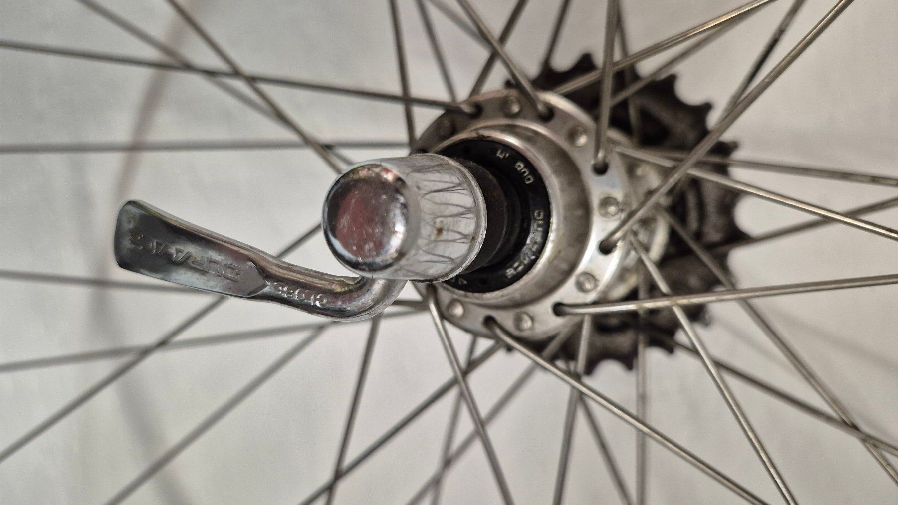 Mavic Pneumatici & Ruote complete: Vintage Collé Rennvelo Hinterrad – Usato da Pratteln venduto da Igeli55 2