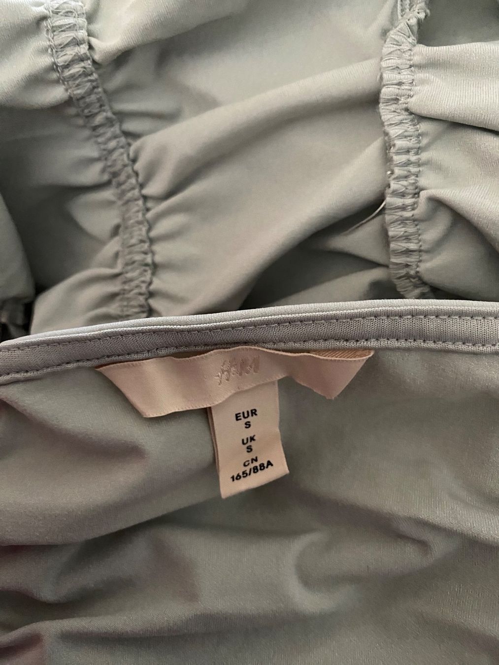 H&M Top: tolles Top von H&M  - neu - – Nuovo (secondo la descrizione) da Jona venduto da vanessasupermarket20 2