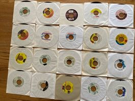 20 x 7" Dancehall / Reggae Singles - top Zustand