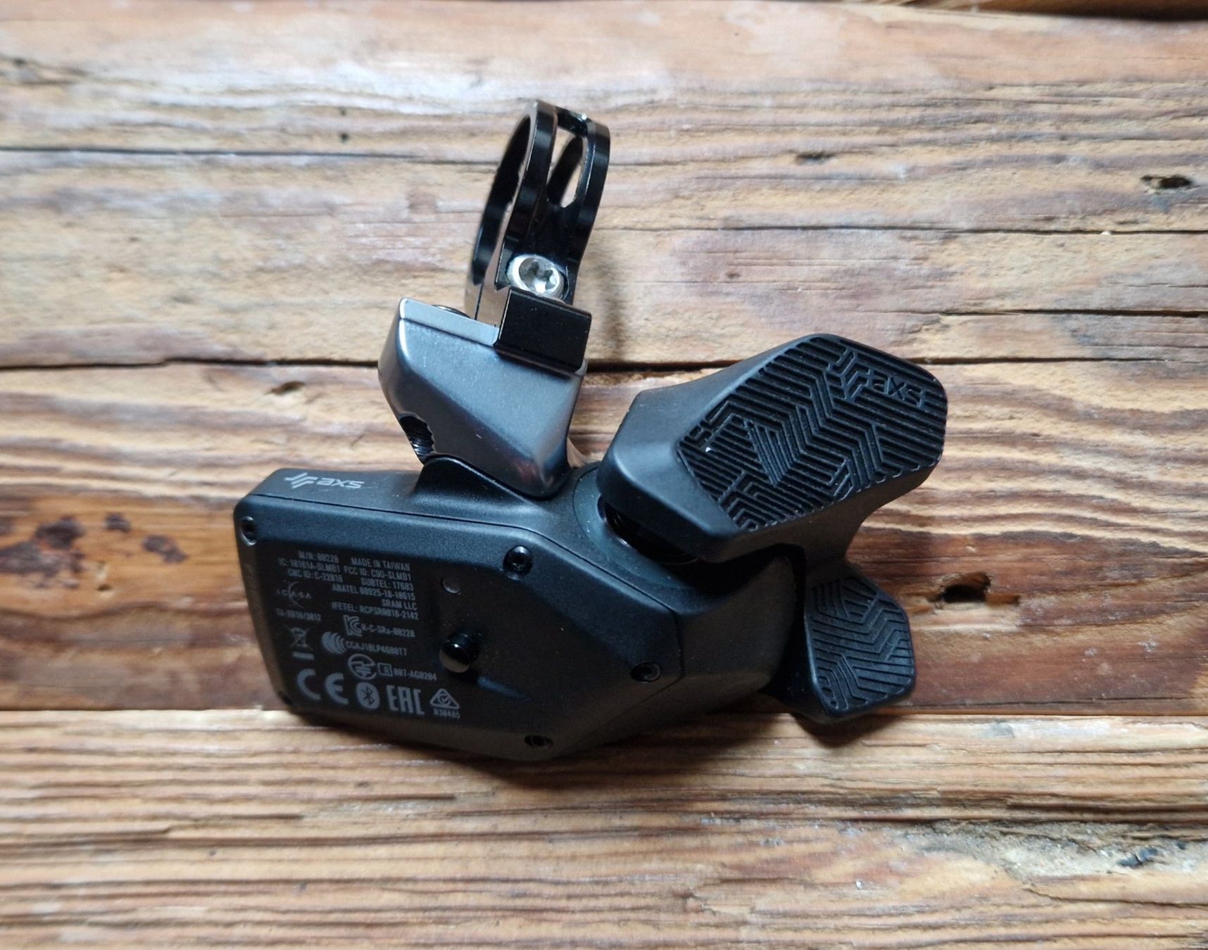 Sram Pezzi di ricambio: SRAM Eagle AXS Schalthebel Controller Rocker Paddle rechts – Nuovo (secondo la descrizione) da Glattfelden venduto da AebiCycles 1