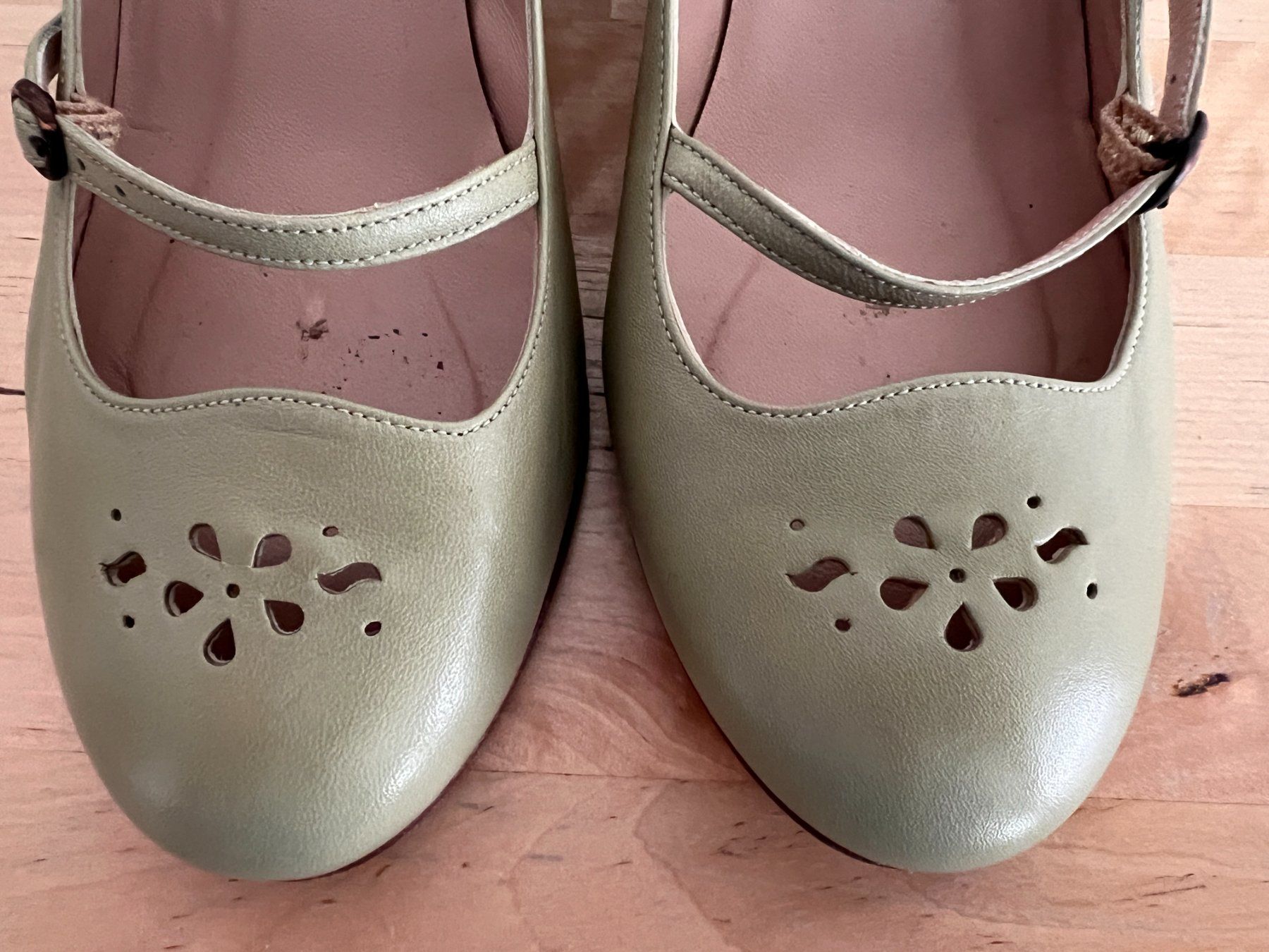 Scarpe da donna: ShaniBar Damenschuhe Gr. 37-37.5 – Usato da Bern venduto da NNV 2
