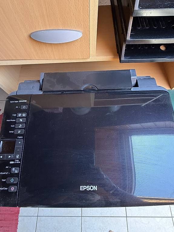Drucker: Imprimante Epson Stylus SX420W – Gebraucht aus Romanel sur Lausanne von salvatorino01