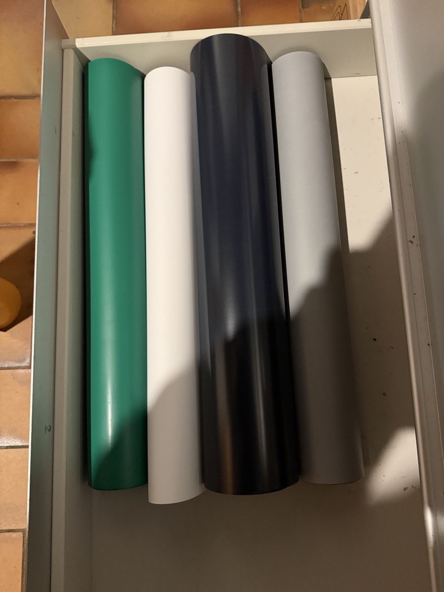 Alle Maschinen: Schneideplotter Textil und cap presse dreier set – Gebraucht aus Magden von Keppi 4