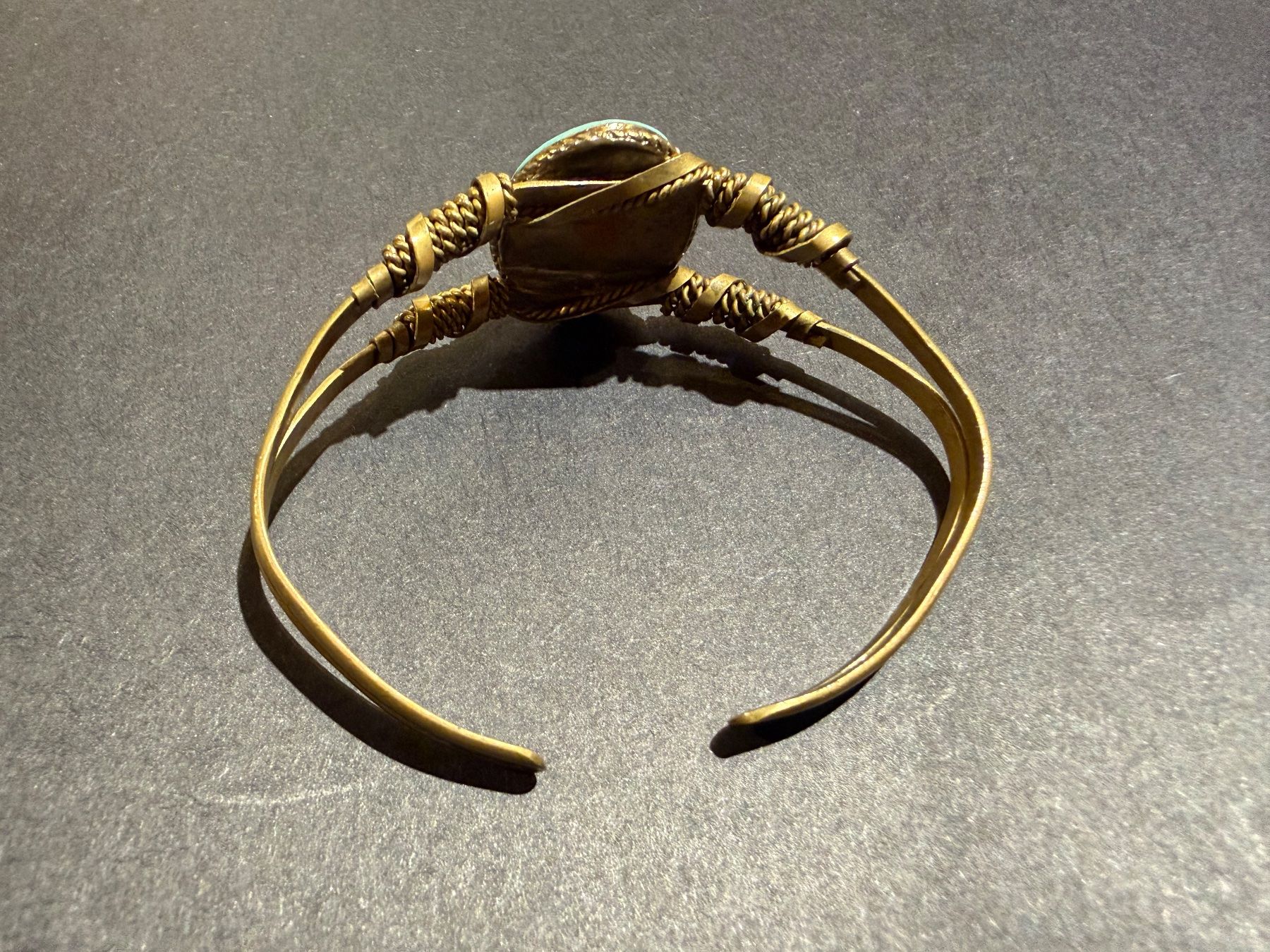 Bracciali & Braccialetti: Armreif mit Türkis im Boho-Stil – Usato da Thun venduto da Astralbern 2