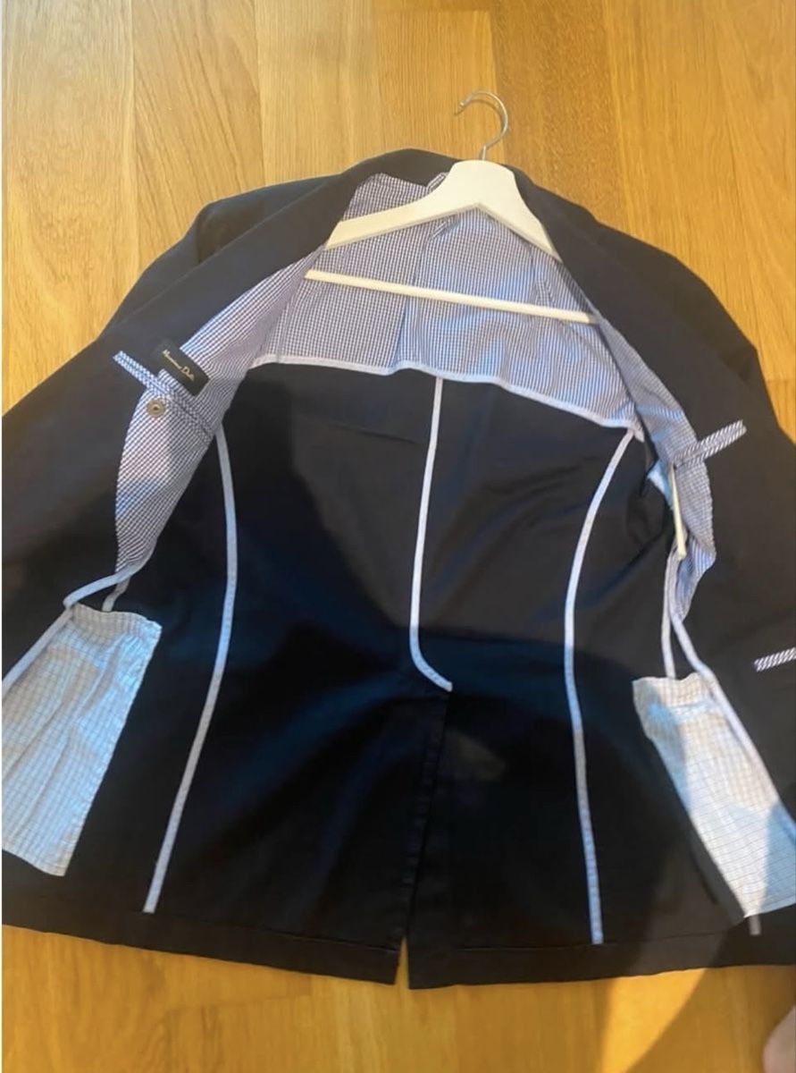Massimo Dutti Vestes: Massimo Dutti Jacket – D'occasion à Rolle par eka_bc9s 1