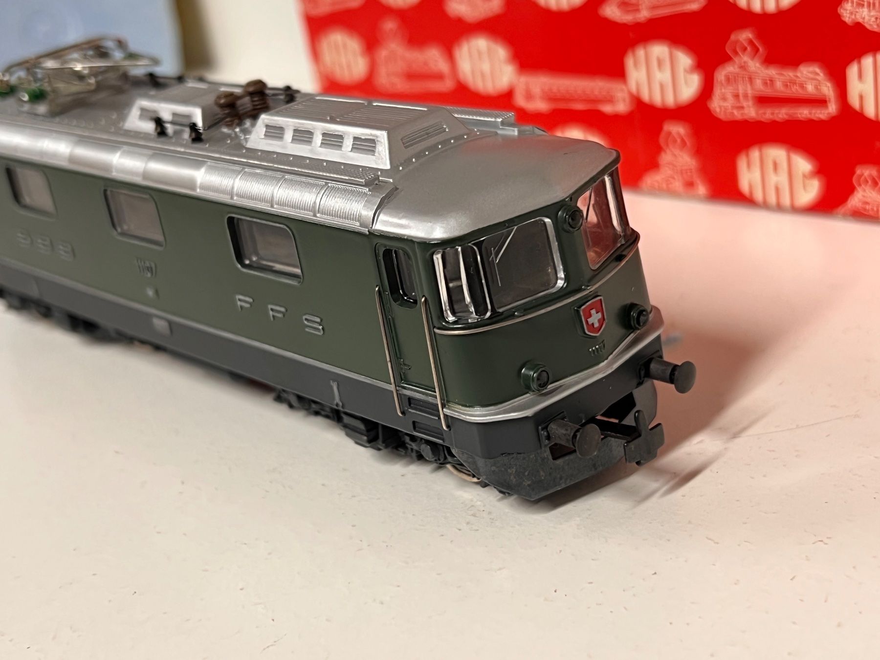 Hag Modellini di ferrovie: Hag Nr. 161 Re 4/4lI SBB DC Digital H0 – Usato da Geroldswil venduto da TopTrain54 2