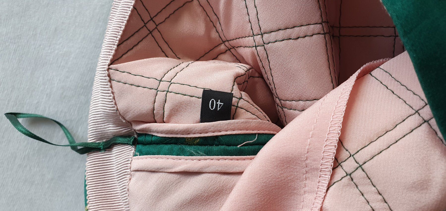 Gucci Gonne: Gucci-Rock IT 40 – Nuovo (secondo la descrizione) da Herznach venduto da DieMartin 6