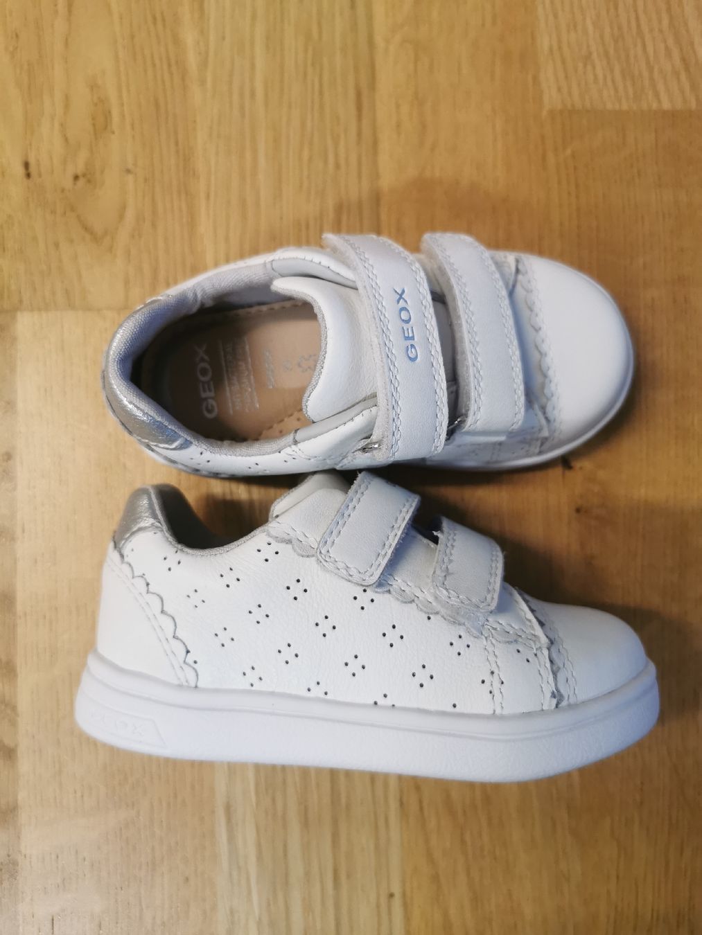 Geox Schuhe für Mädchen: Geox Kinderschuhe – Neu und originalverpackt aus Bad Ragaz von AKahlon 1