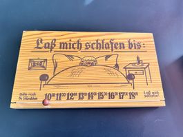 Schlafenszeit-Anzeiger Holz 10-18 Uhr mit Schieber