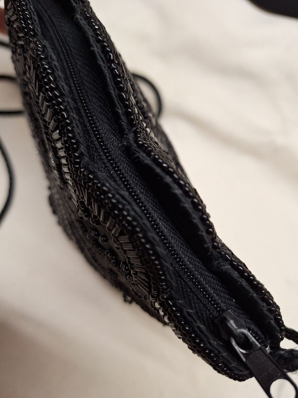 Taschen für Damen: Perlen-Satintasche 80 iger Jahre – Gebraucht aus Rheinfelden von Cleopatra2000 3