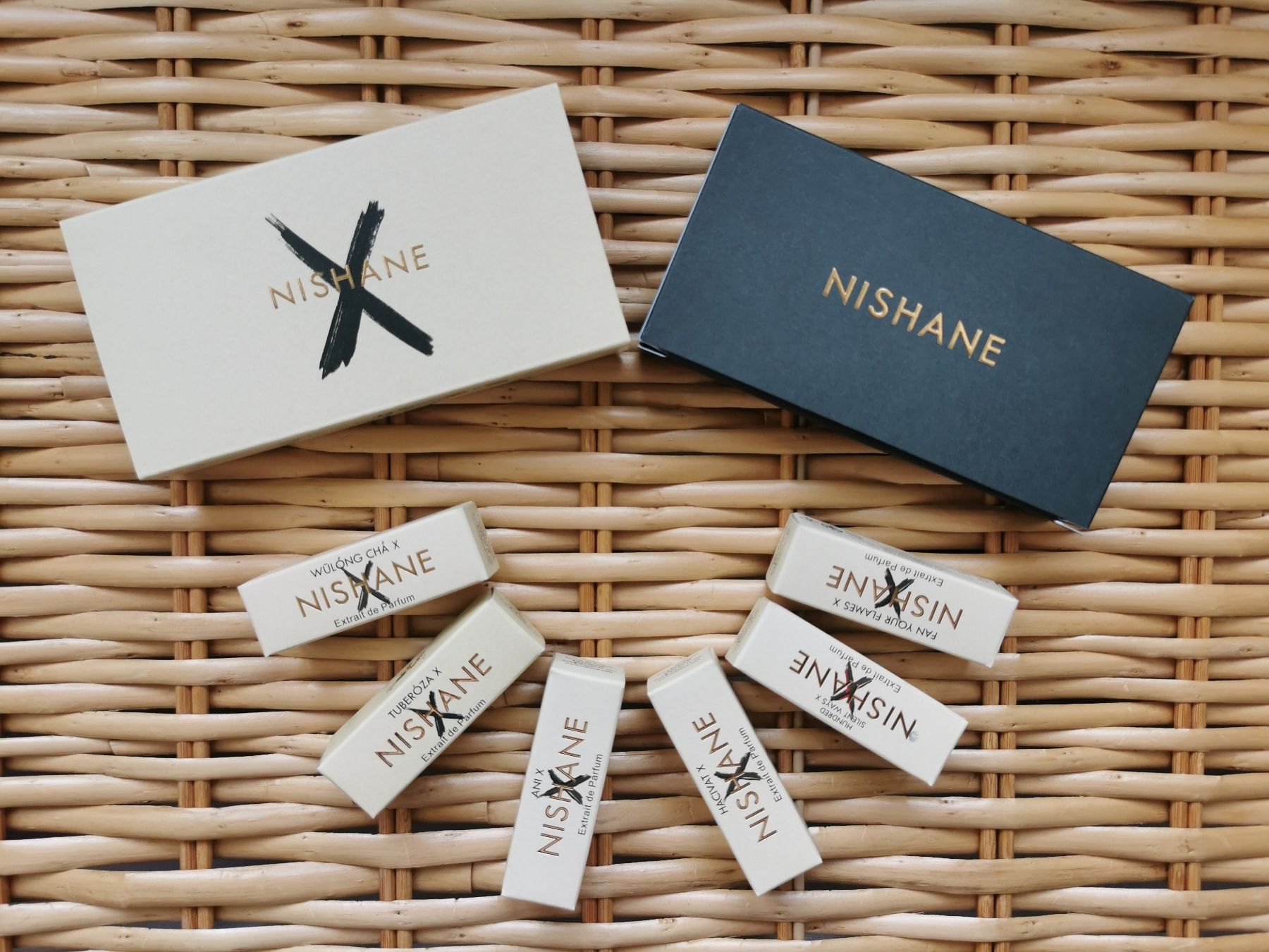 Nishane Parfums & Eau de Toilette: Nishane X Discovery kit 6x2ml – D'occasion à Nyon par atropa_ 1