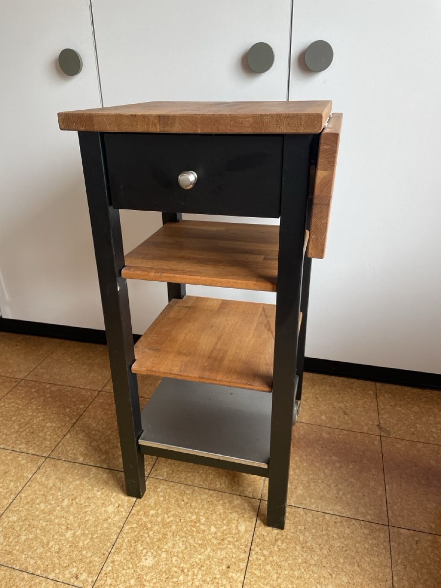 Tische: Küchen Rolltisch – Gebraucht aus Freidorf TG von ibipatria 1