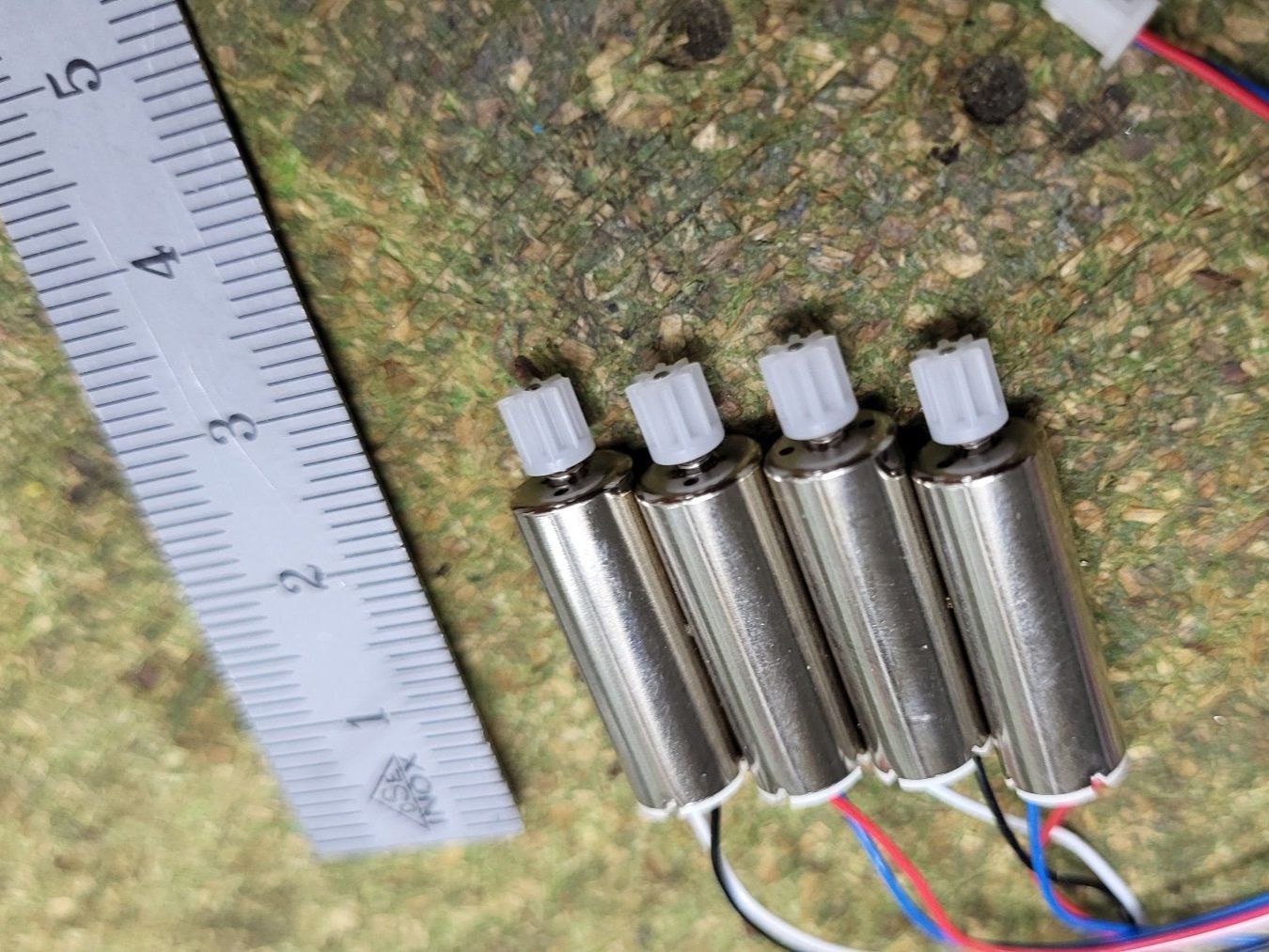 Motori: Elektromotoren 3-10 Volt von Mini -Midi – Usato da Dürnten venduto da duft4711 5