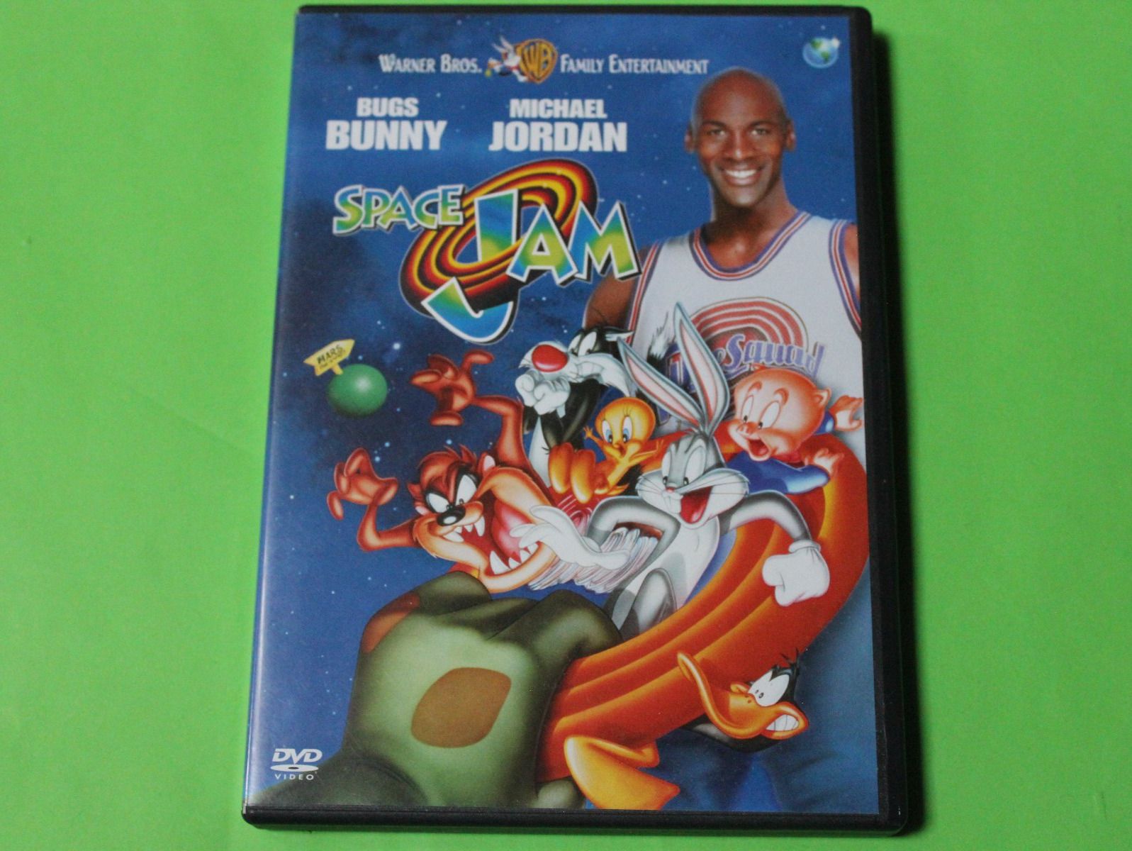Tutti i DVDs: SPACE JAM 1996 DVD (Bugs Bunny, Michael Jordan) – Usato da Tübach venduto da JamesStone 1