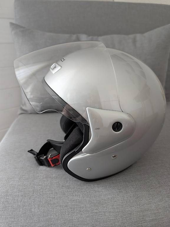 Caschi & visiere: Jet Motorrad/ Roller Helm Damen Gr XS – Usato da Goldiwil (Thun) venduto da elocinsta 1