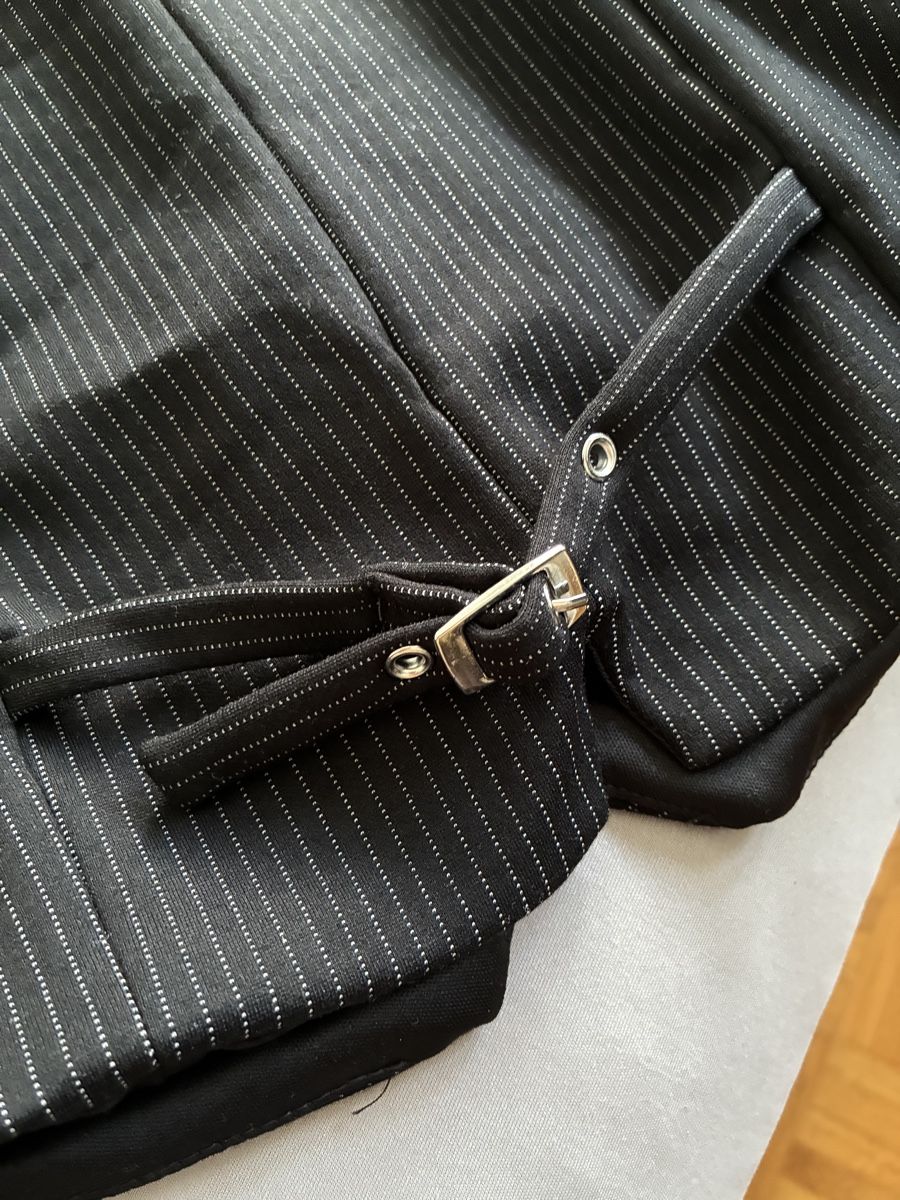 Mango Gilets & Westen: Weste Mango, gestreift schwarz, neuwertig – Neu (gemäss Beschreibung) aus Basel von ememilil 2