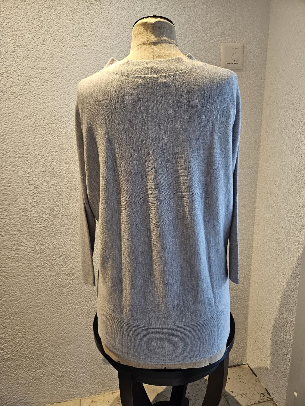 Repeat Pulls & Sweat-shirts: Pullover von Repeat, grösse 40 – D'occasion à Plasselb par Mabischer 1