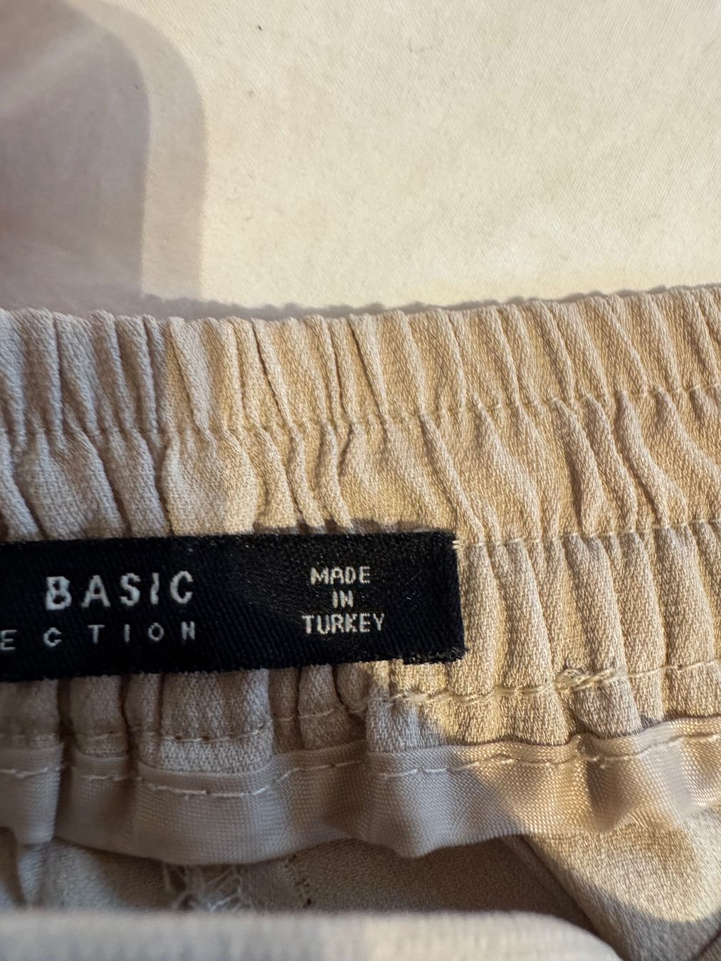 Zara Pantaloni: Pantalon - Zara – Usato da Denens venduto da sar_5wlm 3