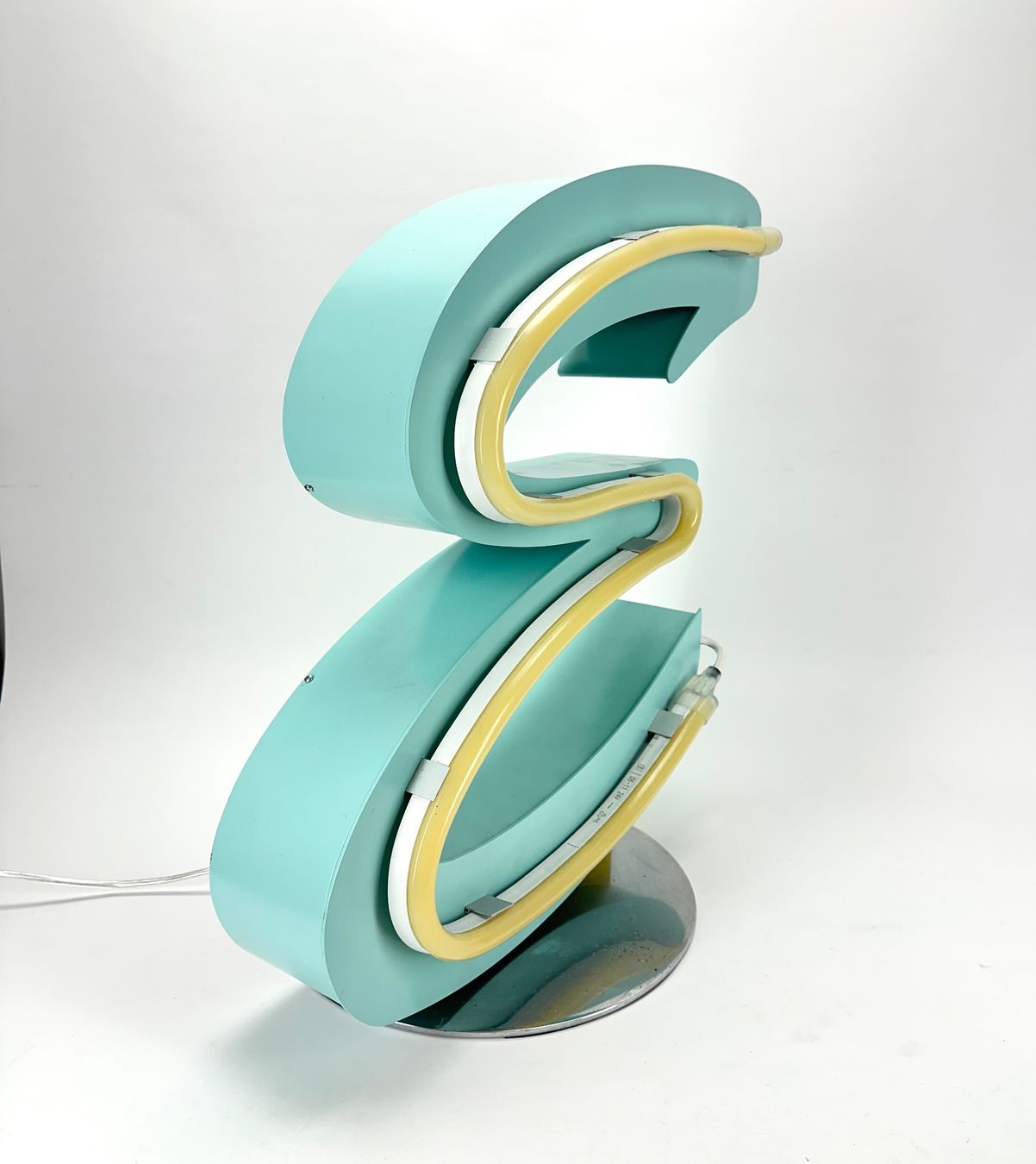 Lampade: grosser Tischlampe Leuchtbuchstabe "E" – Usato da Basel venduto da D.plus 5