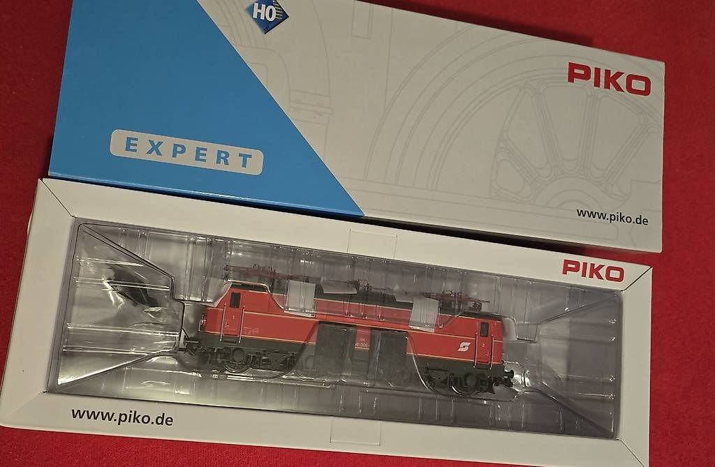 Modelleisenbahnen: ÖBB RH1041 – Gebraucht aus Ebikon von Mr.Busdriver