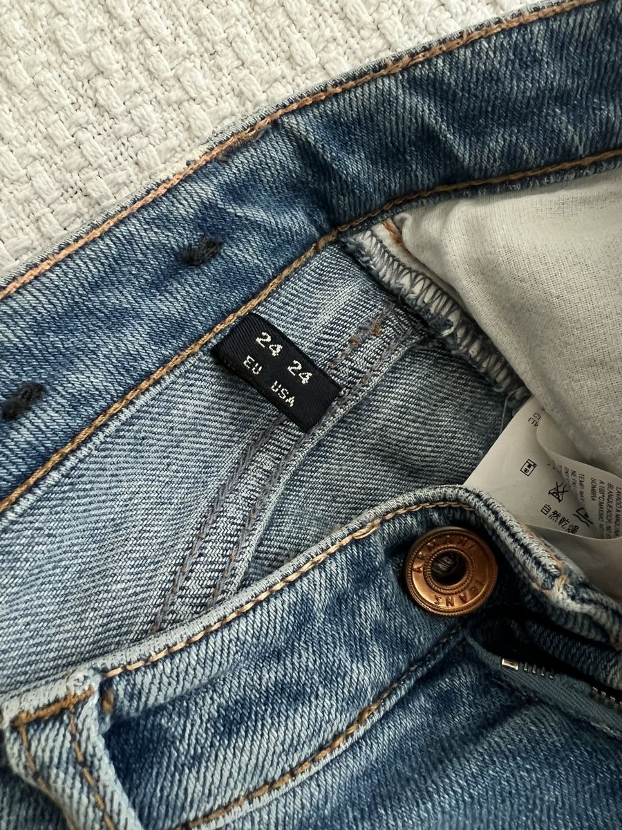 Armani Jeans: Armani Jeans – Usato da Wald ZH venduto da Cveti7 8