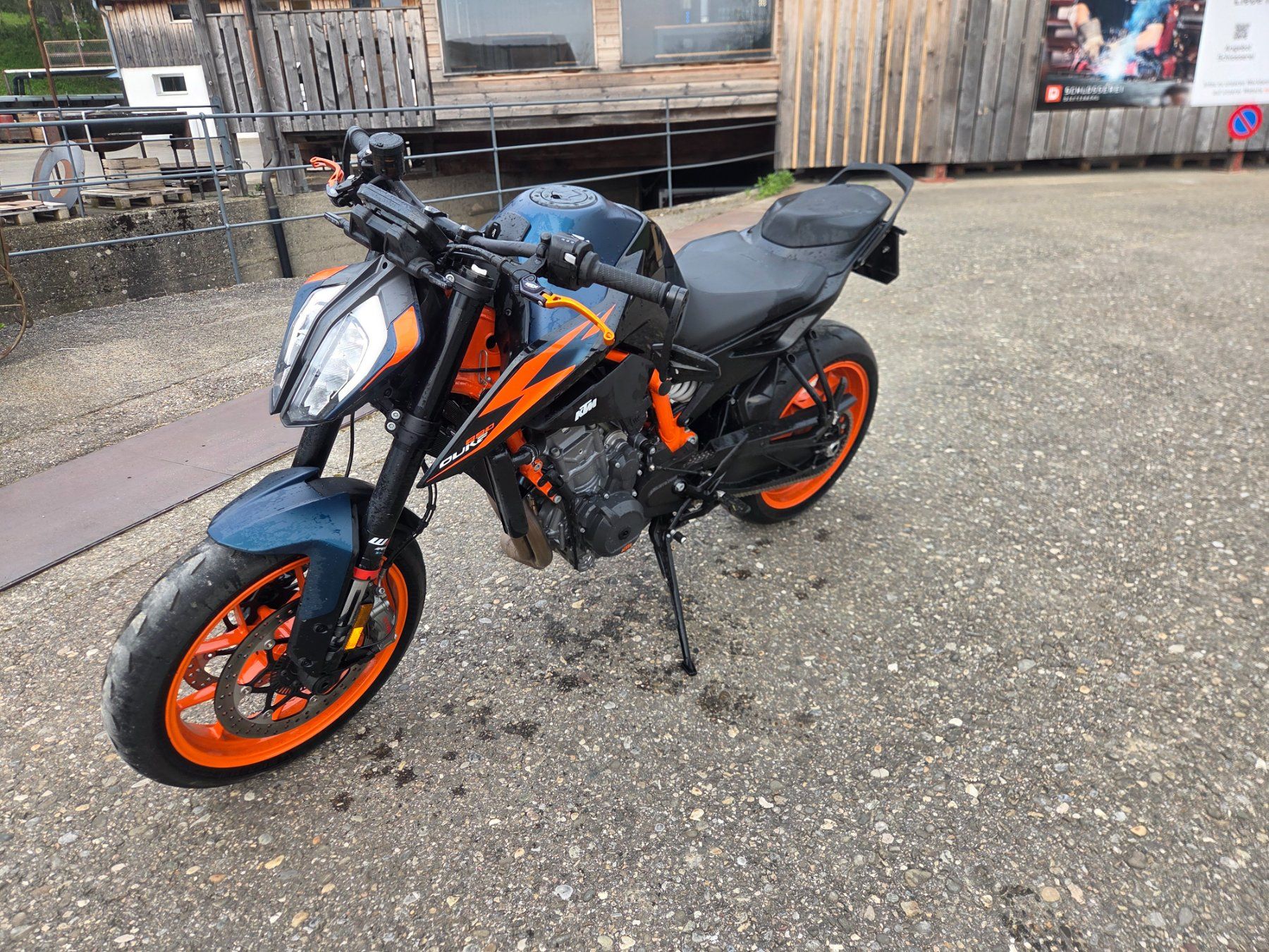 KTM Strada: KTM 890 Duke R – Usato da Läufelfingen venduto da vog_7y7b 1