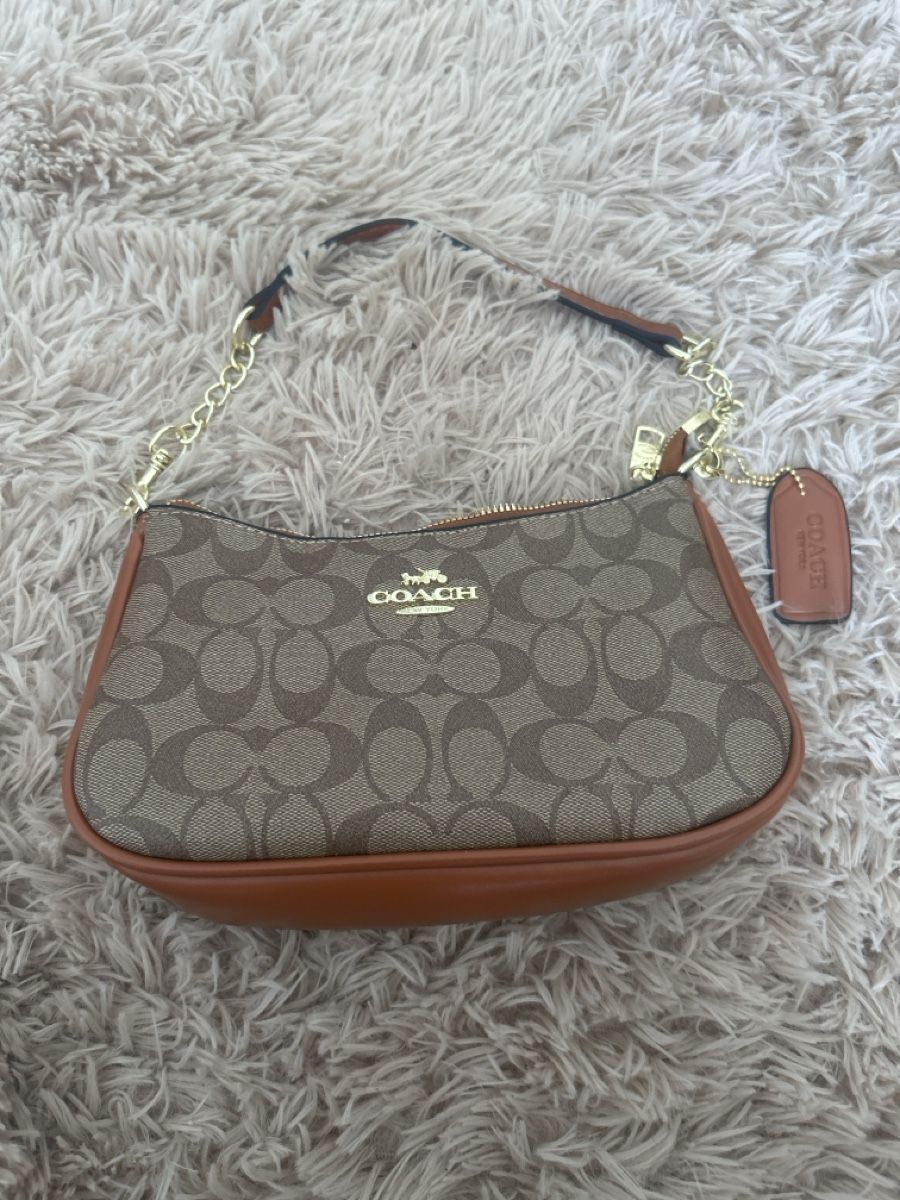 Coach Borse: Coach handbag – Nuovo (secondo la descrizione) da Carouge GE venduto da nad_7nrw