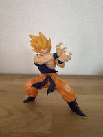 Son Goku Super Saiyan Figur