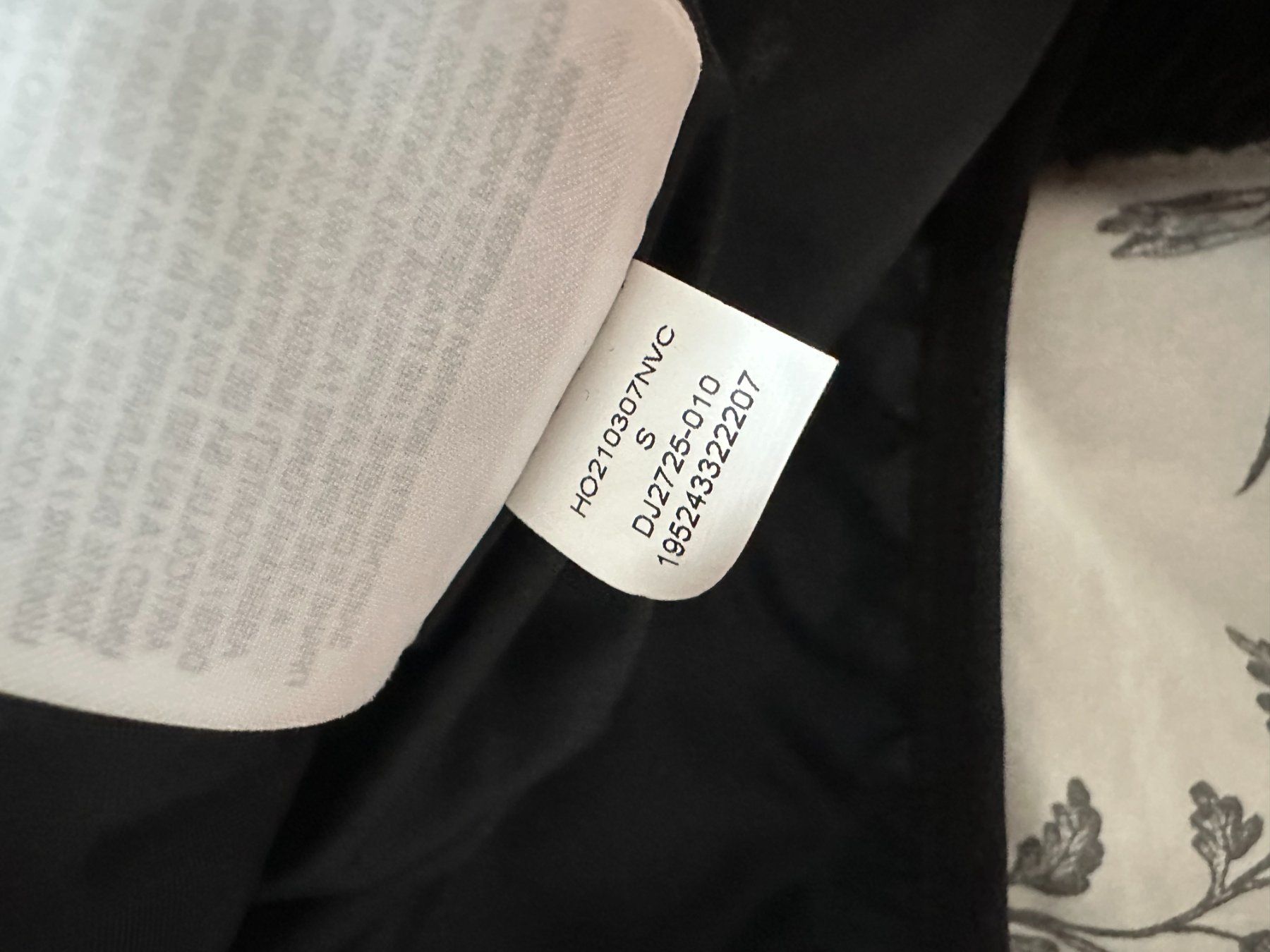 Jordan Giacche: Veste Jordan Nike S – Usato da Lausanne venduto da PeixotoBruno 3