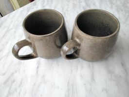 2 TASSEN BRAUN
