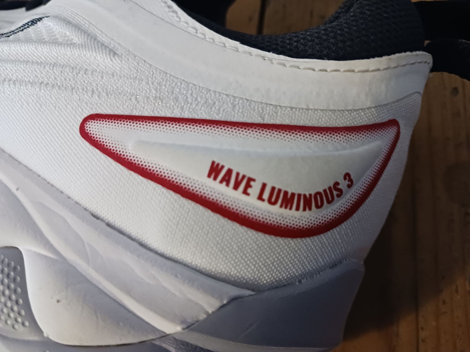 Mizuno Scarpe da uomo: Hallenschuhe Mizuno Wave Luminous 3 – Usato da Winterthur venduto da chickenleg 2
