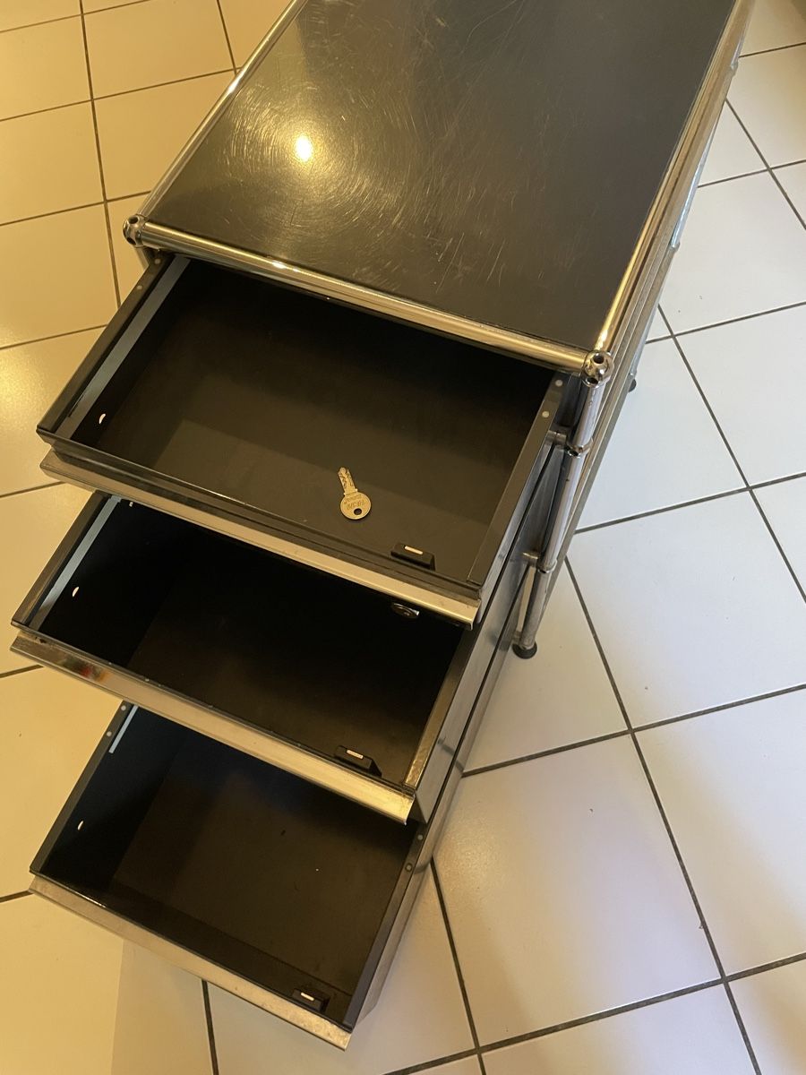Scaffali: USM Haller Schubladenstock – Usato da Thun venduto da ColCate 3