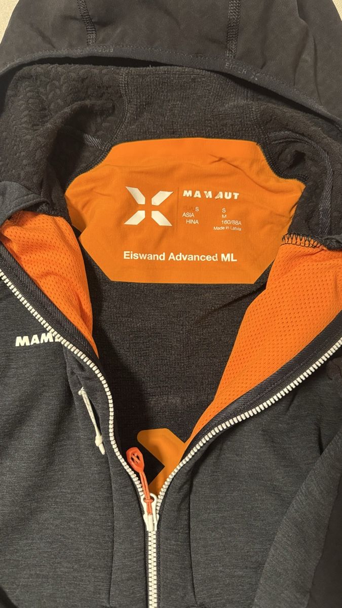 Mammut Maglioni & Felpe: Mammut Eiswand Advanced Hooded Jacket – Usato da Schlieren venduto da GaRe2509 2