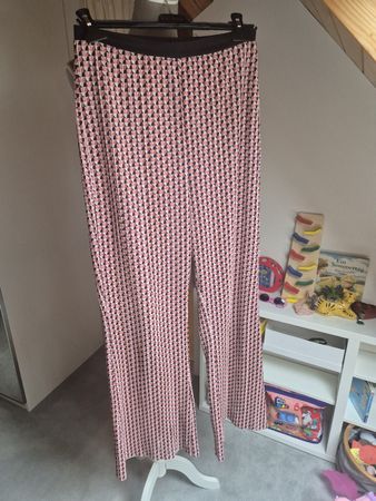 Damen Plissee Hose gemustert schwarz rosa