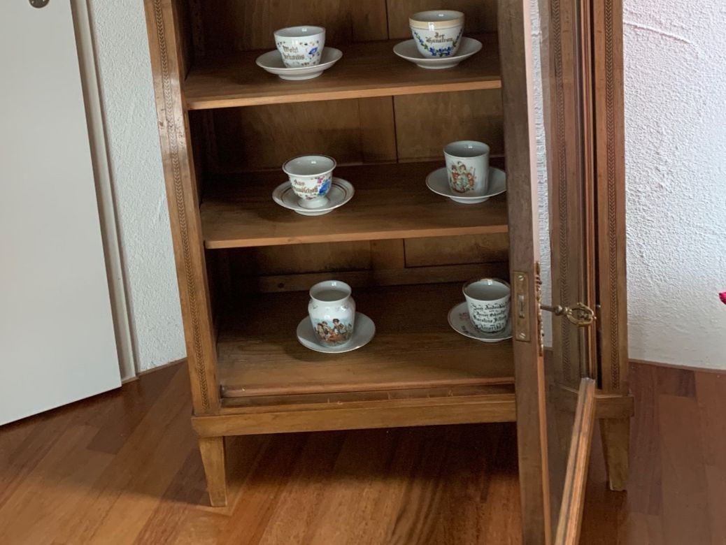 Vetrine: Biedermeier Vitrine - Kirschholz – Usato da Wohlen AG venduto da samoali 3