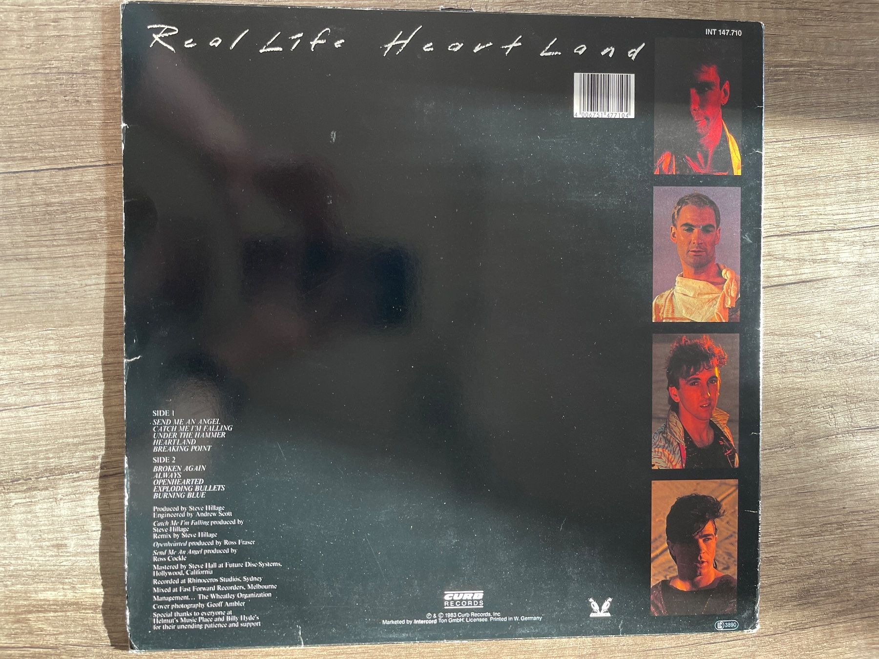 Dischi in vinile: A77/Real Life - Heartland – Usato da Frutigen venduto da Philippe_jsp 1