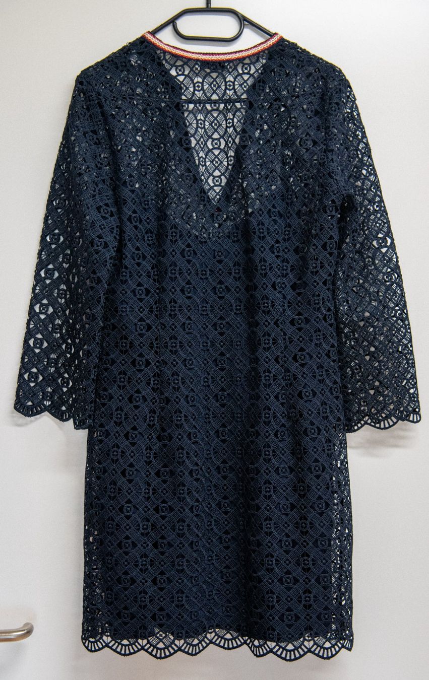 Sandro Vestiti: Kleid von Sandro, Gr. FR38 – Usato da Meilen venduto da luca70 1