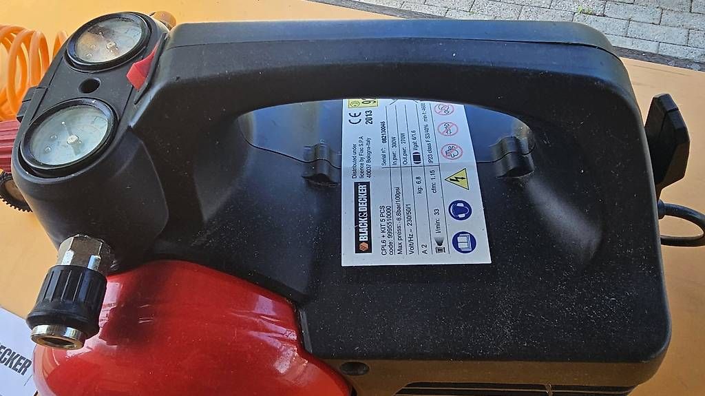 Kompressoren: Kompressor Black & Decker 6L CPL6 – Gebraucht aus Schaffhausen von Stefma 1