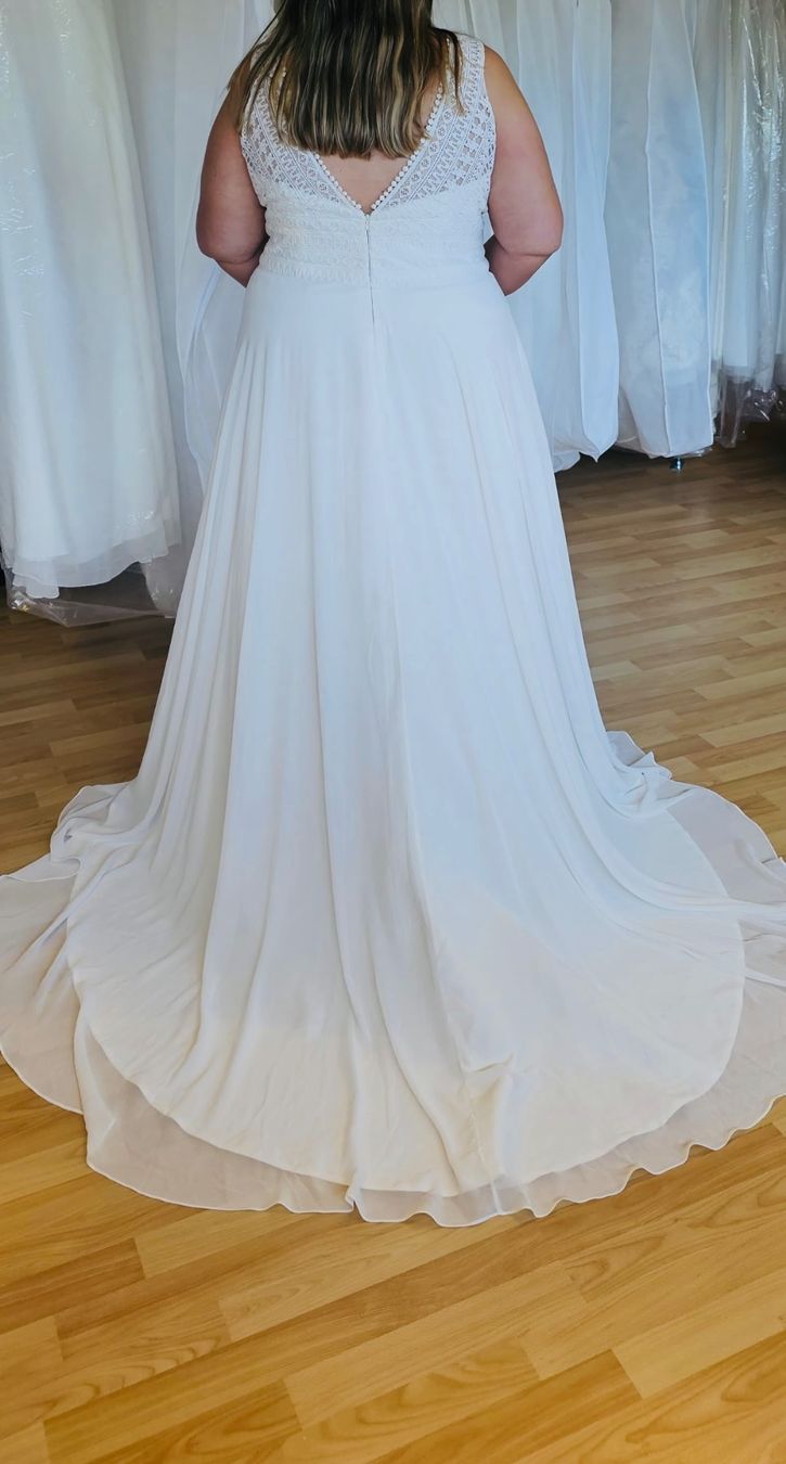 Vestiti: Hochzeitskleid Grösse 50 – Usato da Hirzel venduto da ange4586 2